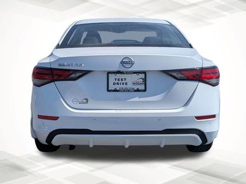 Certified 2025 Nissan Sentra S image 5