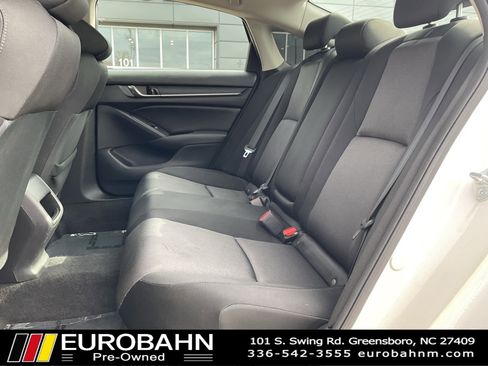 Used 2021 Honda Accord image 10