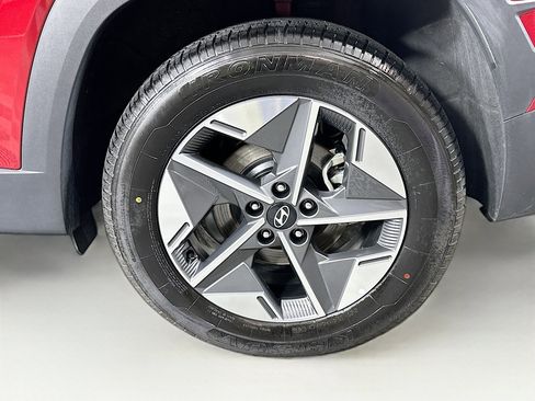 Used 2025 Hyundai Tucson SEL image 11