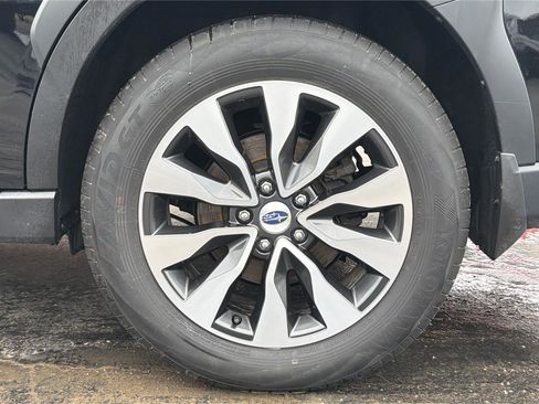 Used 2023 Subaru Outback Limited image 30