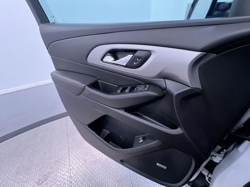 Used 2020 Chevrolet Traverse RS AWD/4WD image 33