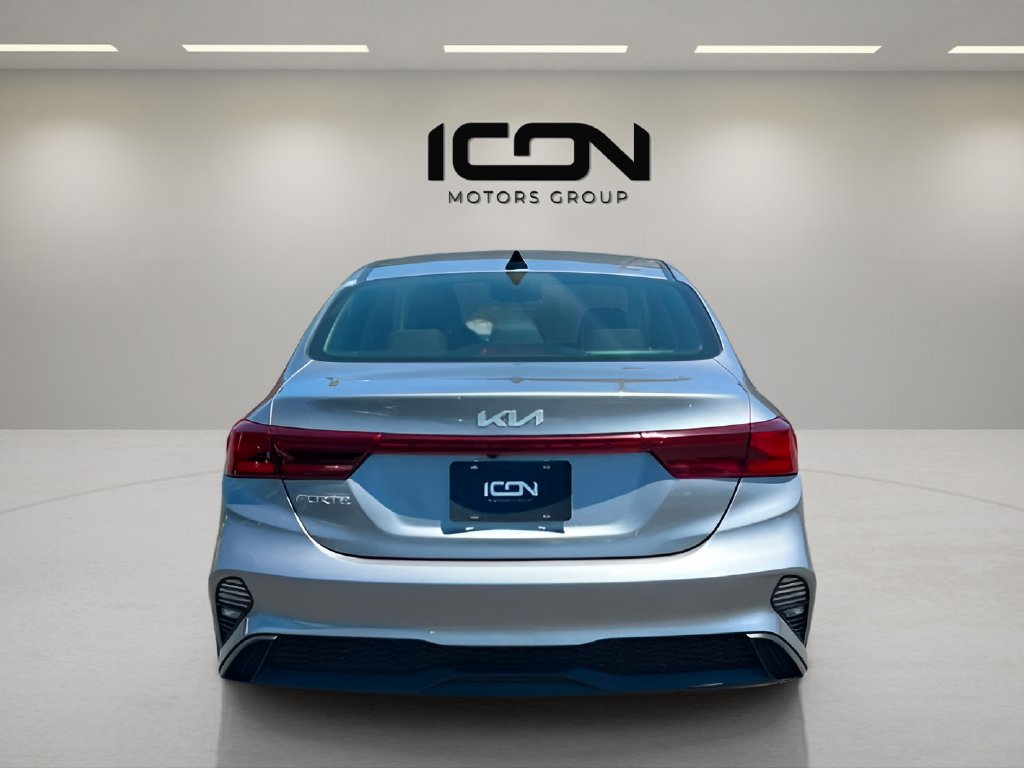 Used 2024 Kia Forte LXS FWD image 4