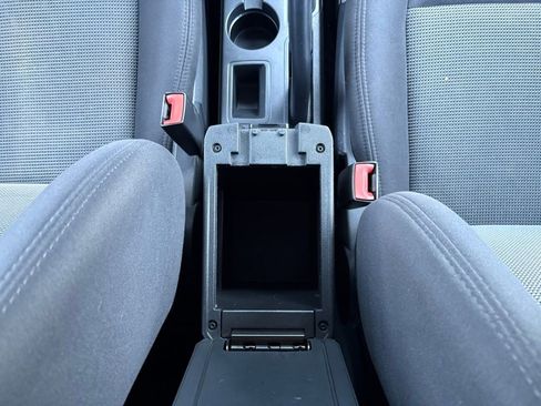 Used 2016 Jeep Patriot Latitude image 18