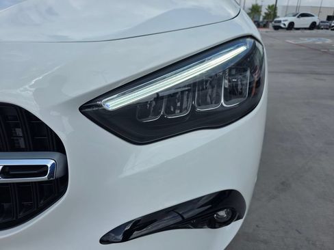 New 2026 Mercedes-Benz GLA 250 image 3