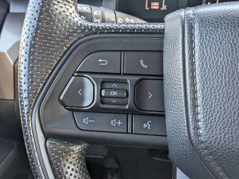 Used 2024 Toyota Tacoma SR5 AWD/4WD image 24