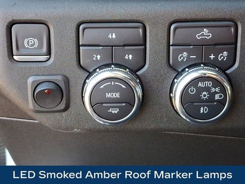 Used 2024 GMC Sierra 2500 SLE image 26