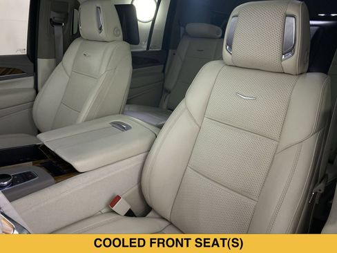Certified 2024 Cadillac Escalade ESV Sport Platinum w/ LPO, ONYX Package AWD/4WD image 11