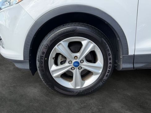 Used 2013 Ford Escape SE FWD image 4