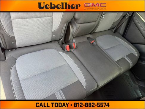 Used 2023 Chevrolet Blazer LT FWD image 6