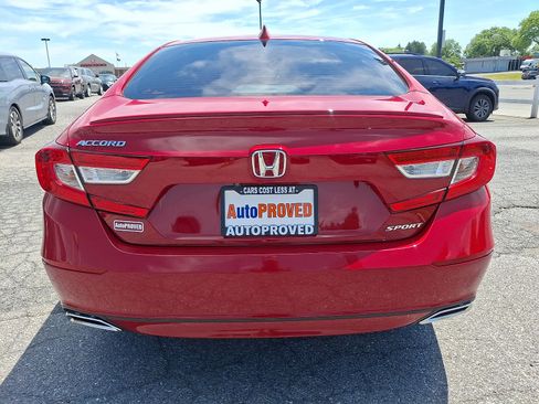 Used 2018 Honda Accord Sport image 5