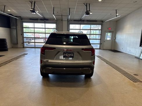 New 2026 GMC Terrain Elevation w/ Elevation Premium Package AWD/4WD image 6