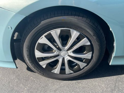 Used 2022 Toyota Prius XLE w/ Advanced Technology Package image 13