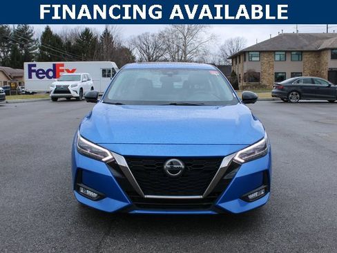 Used 2021 Nissan Sentra SR w/ SR Premium Package image 3