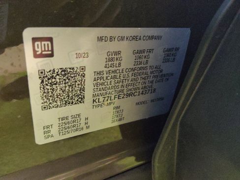 Used 2024 Chevrolet Trax LS FWD image 33
