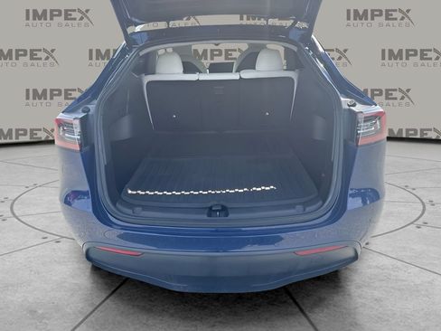 Used 2022 Tesla Model Y Performance AWD/4WD image 16