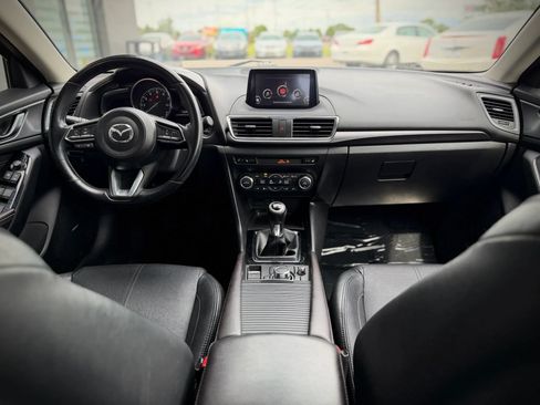 Used 2017 MAZDA MAZDA3 Grand Touring w/ Premium Equipment Package FWD image 12