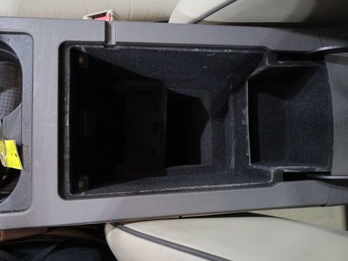 Used 2013 Lincoln MKX FWD image 36