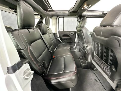 Used 2020 Jeep Wrangler Unlimited Rubicon AWD/4WD image 30