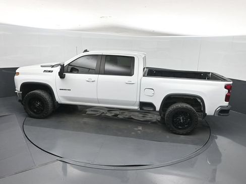 Used 2021 Chevrolet Silverado 2500 LT w/ Z71 Off-Road Package AWD/4WD image 44