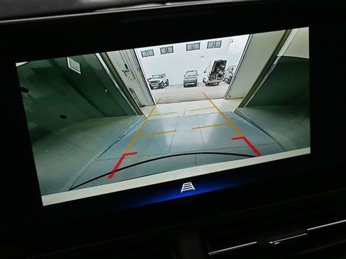 New 2026 Chevrolet Trax ACTIV w/ Sunroof Package FWD image 32