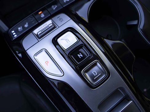 Used 2022 Hyundai Tucson Limited w/ Cargo Package image 29