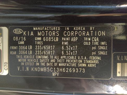 Used 2017 Kia Sedona LX w/ LX Essentials Premium Package FWD image 33