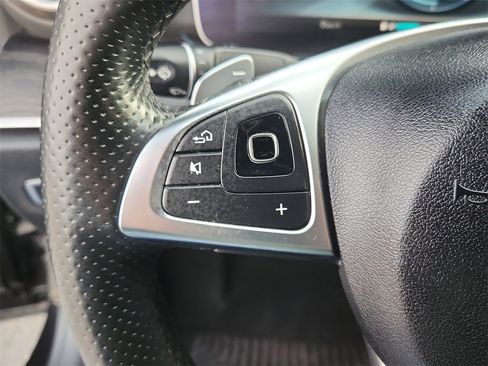 Used 2018 Mercedes-Benz E 400 E 400 image 18