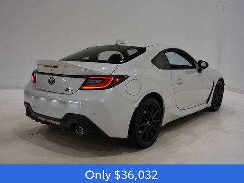 New 2026 Toyota GR86 Premium image 4