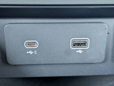 Used 2024 Land Rover Defender 110 S AWD/4WD image 25