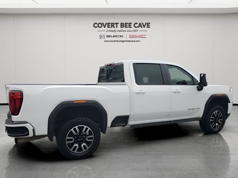Used 2023 GMC Sierra 2500 AT4 w/ AT4 Preferred Package image 10