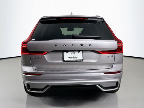 New 2026 Volvo XC60 B5 Ultra w/ Protection Package Premier AWD/4WD image 7