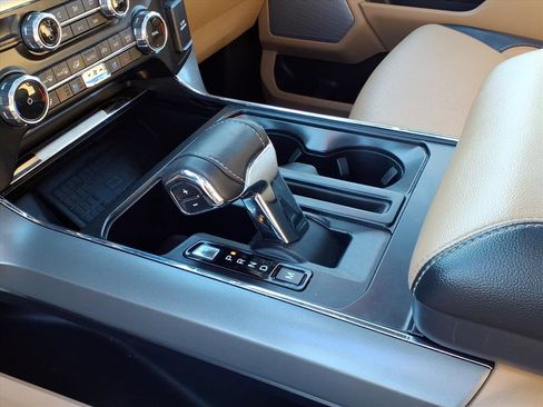 Certified 2022 Ford F150 Lariat w/ Equipment Group 502A High image 9