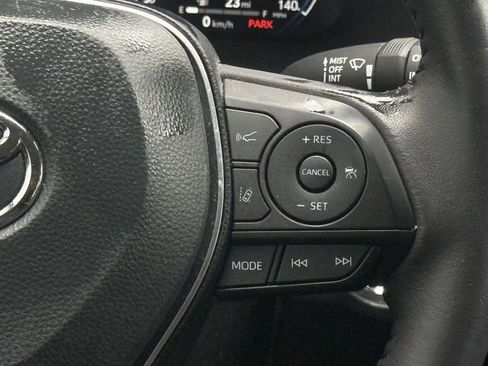 Used 2025 Toyota RAV4 Limited image 15