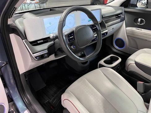 Used 2024 Hyundai Ioniq 5 Limited image 19