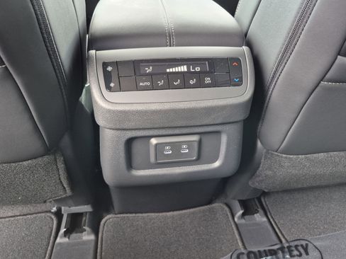 New 2026 Nissan Pathfinder SL AWD/4WD image 16