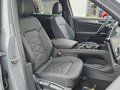 New 2026 Volkswagen Atlas Cross Sport SE AWD/4WD image 18