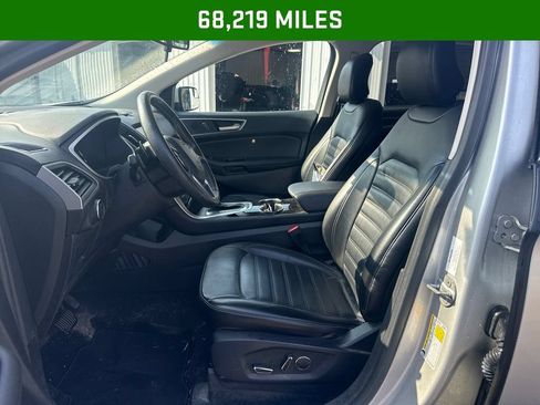 Used 2017 Ford Edge SEL w/ Equipment Group 201A AWD/4WD image 4