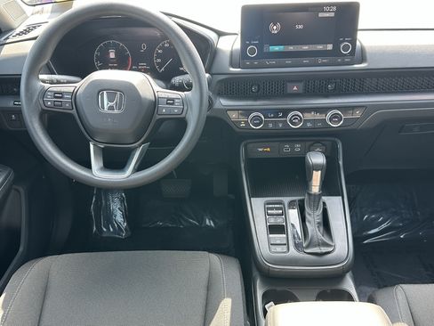 Used 2025 Honda CR-V EX image 22