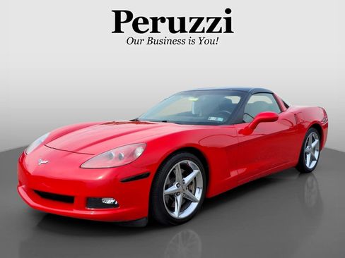 Used 2011 Chevrolet Corvette Coupe w/ Preferred Equipment Group RWD image 8