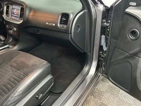 Used 2022 Dodge Charger R/T w/ Daytona Edition Group image 38