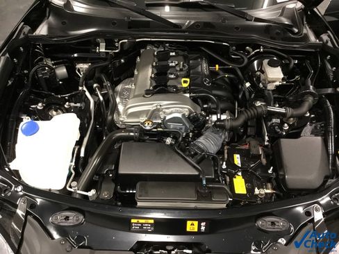 Used 2018 MAZDA MX-5 Miata RF Grand Touring image 43