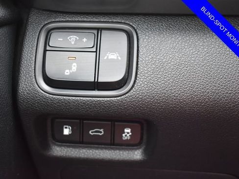 Used 2019 Kia Optima LX FWD image 4