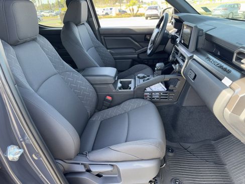 New 2025 Toyota Tacoma SR5 image 8