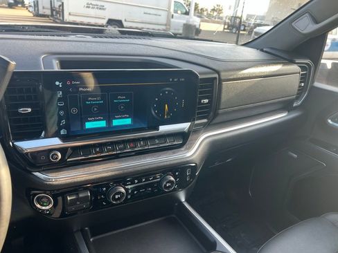 Used 2024 Chevrolet Silverado 2500 LTZ w/ LTZ Plus Package AWD/4WD image 13