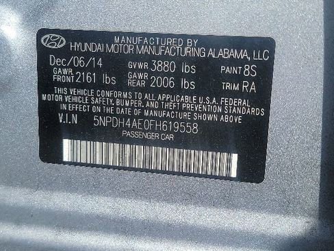 Used 2015 Hyundai Elantra SE w/ Option Group 02 FWD image 5