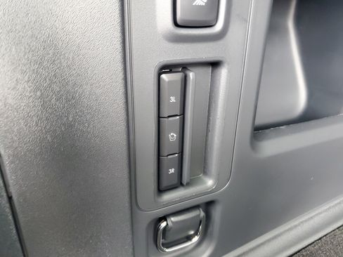 New 2026 Lincoln Navigator Black Label image 34