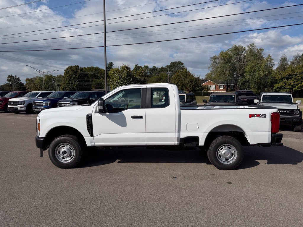 New 2027 Ford F250 XL w/ XL Driver Assist Package AWD/4WD image 4
