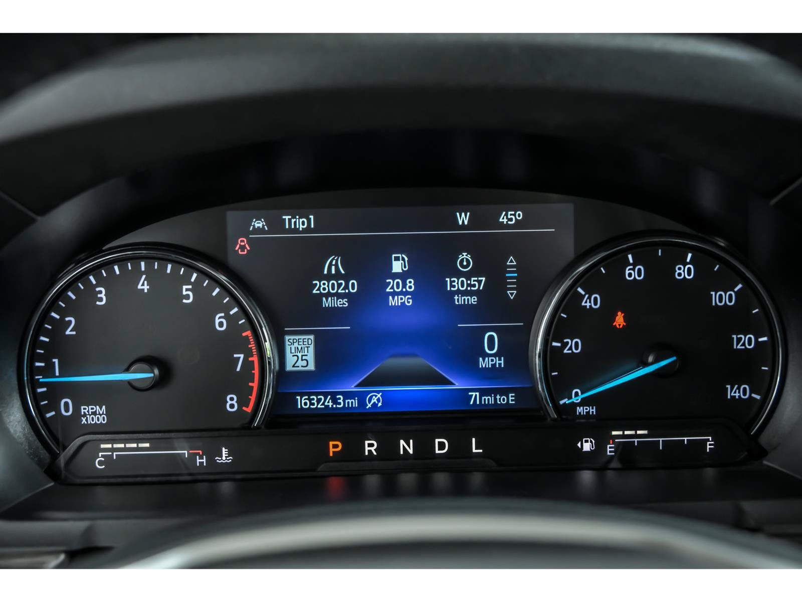 Used 2023 Ford Explorer Limited AWD/4WD image 16