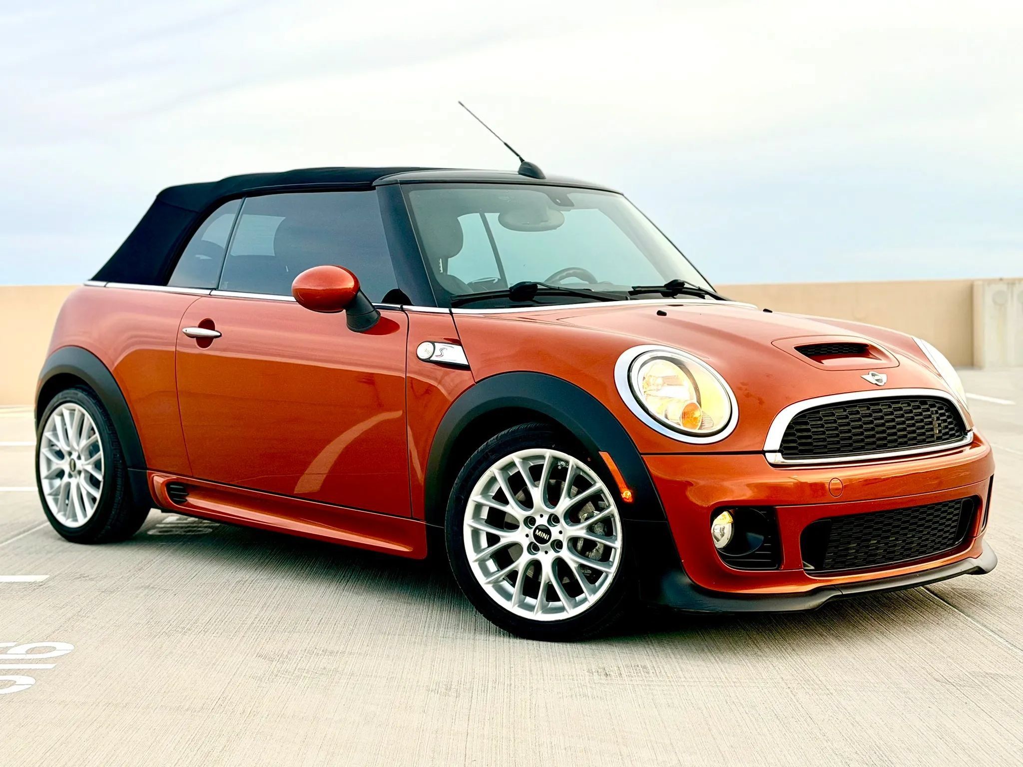 Used 2012 MINI Cooper S FWD image 2