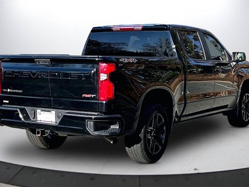 Used 2024 Chevrolet Silverado 1500 RST image 9